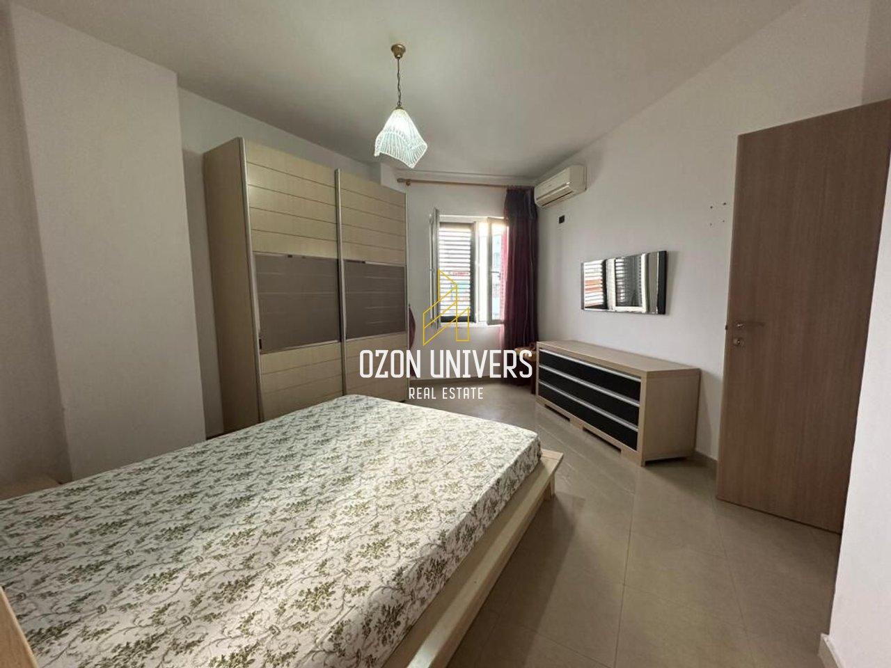 Apartament 3+1+2 për shitje, në Yzberisht tek Pallatet Çabej!