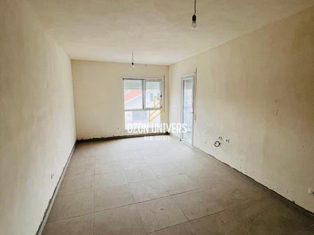 Appartamento 1+1 in vendita, vicino a 5 Maji!