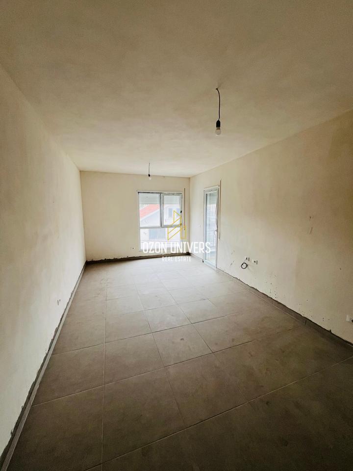 Appartamento 1+1 in vendita, vicino a 5 Maji!