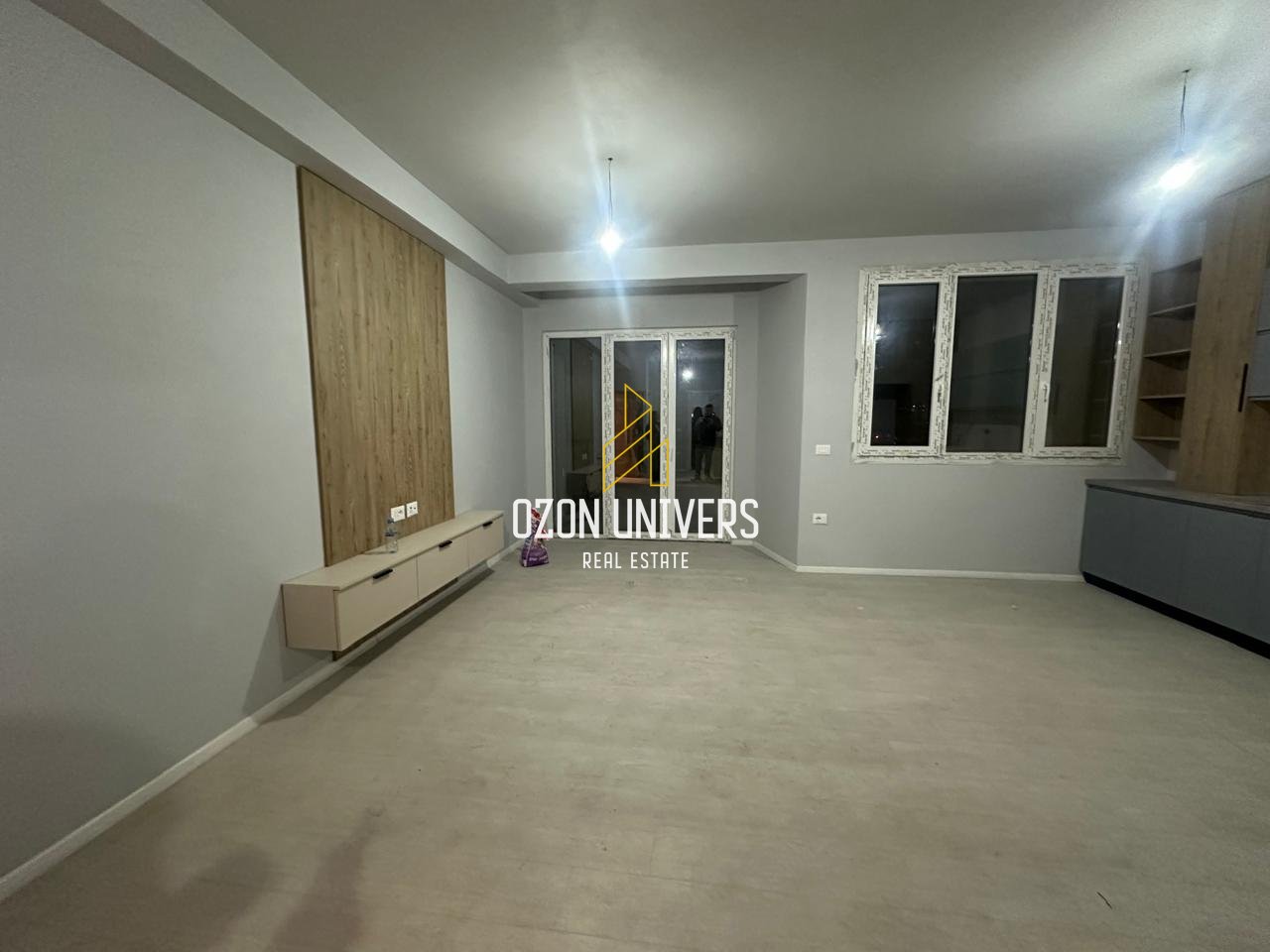 Apartament 2+1+2 për qira, tek River Residence Astir!