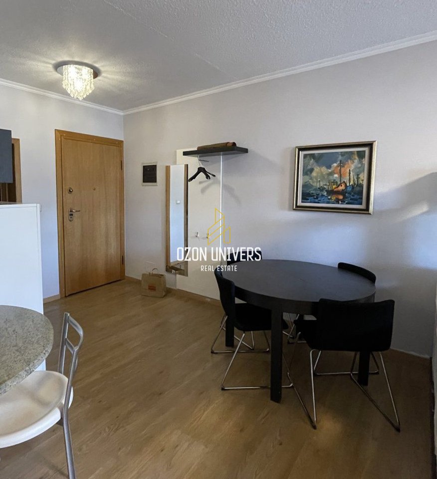 2+1+2 apartment for rent, at Kosovarëve Street