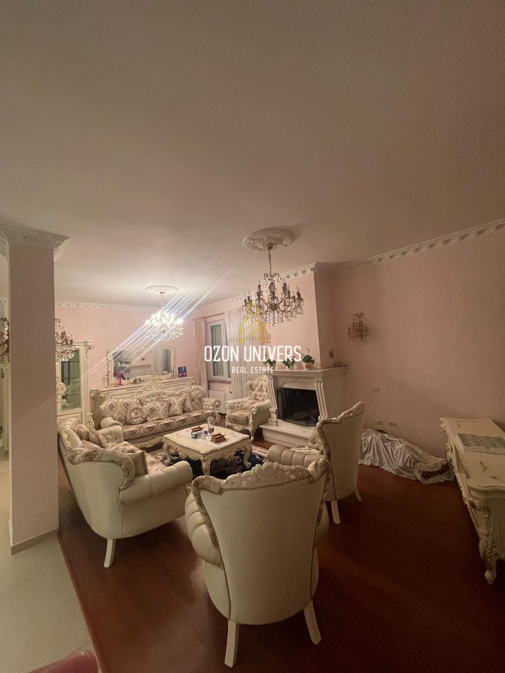 Vilë buzë detit për shitje ose qira, në Qerret!