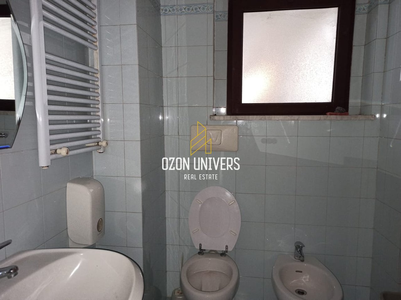 Locale commerciale in affitto nel Centro, vicino a Toptani!