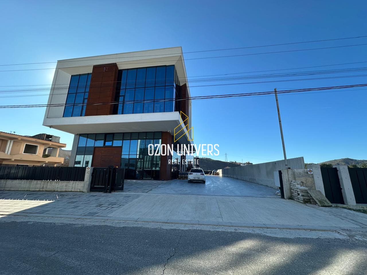 Magazzino in vendita, Vaqarr!