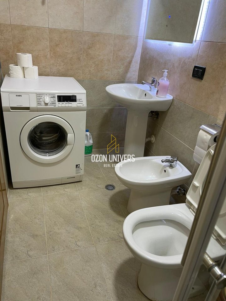 Appartamento 2+1 in affitto, vicino a Petro Nini Luarasi!