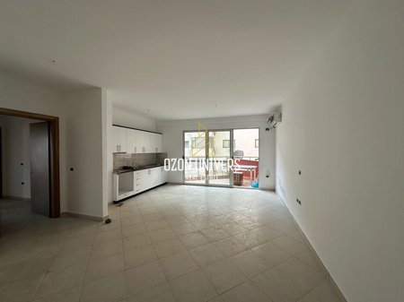 Appartamento 3+1+2+2 balconi in affitto ad Astir, vicino al Bar Oslo!