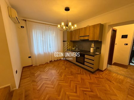 Apartament 1+1 me qira, tek Shkolla e Baletit!