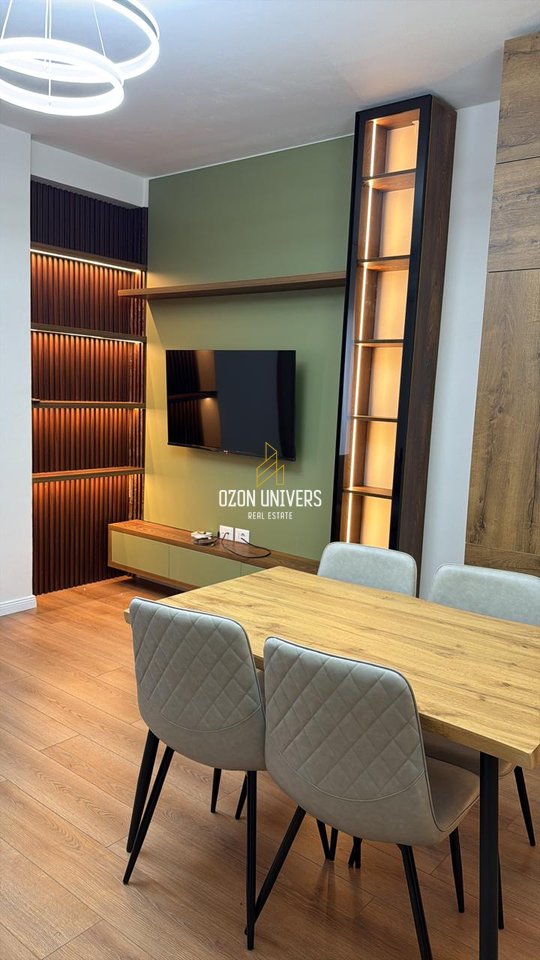 Apartament 1+1 me qira, tek Komuna e Parisit!