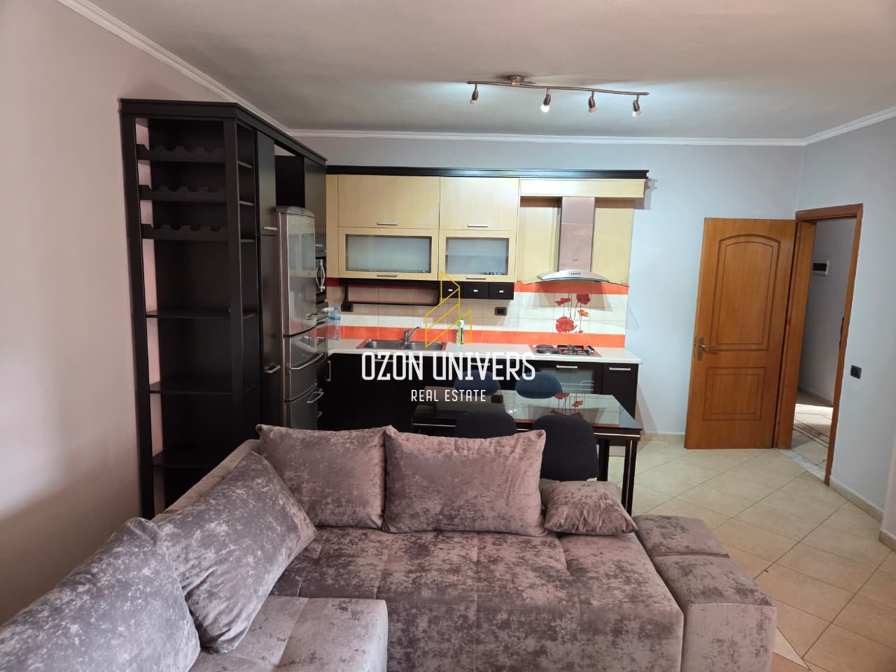 Apartament 2+1 për qira, tek Selvia