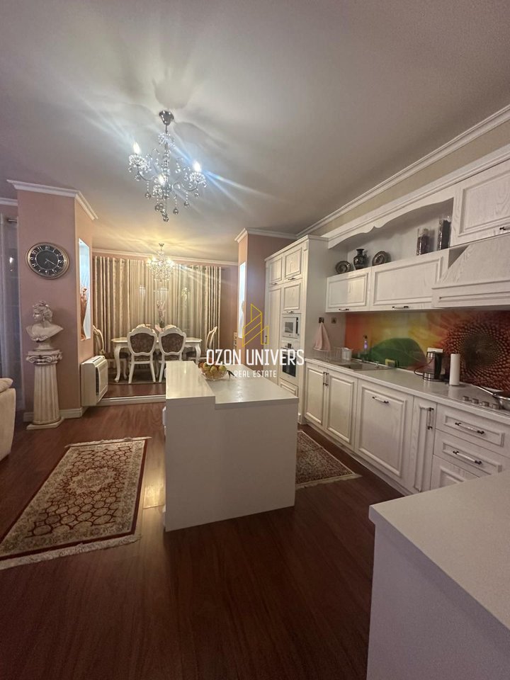 Appartamento 2+1+2 in Vendita, presso CasaItalia!