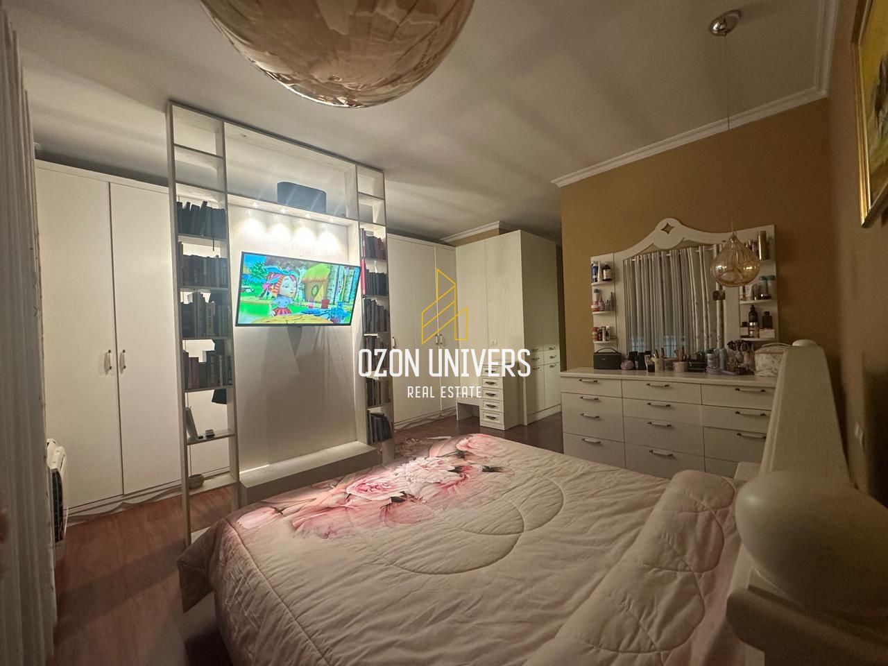 Appartamento 2+1+2 in Vendita, presso CasaItalia!