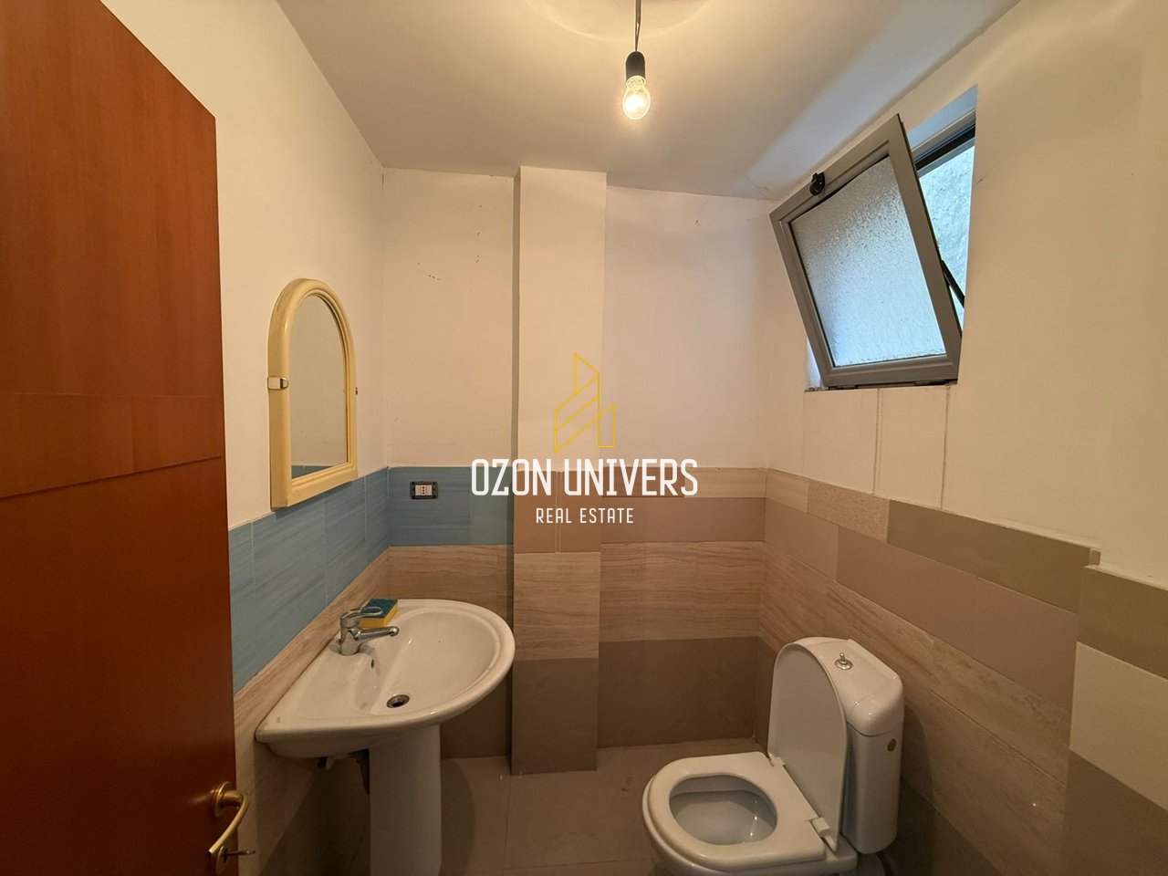 Business premises for rent, near Globe on Kavaja Street!