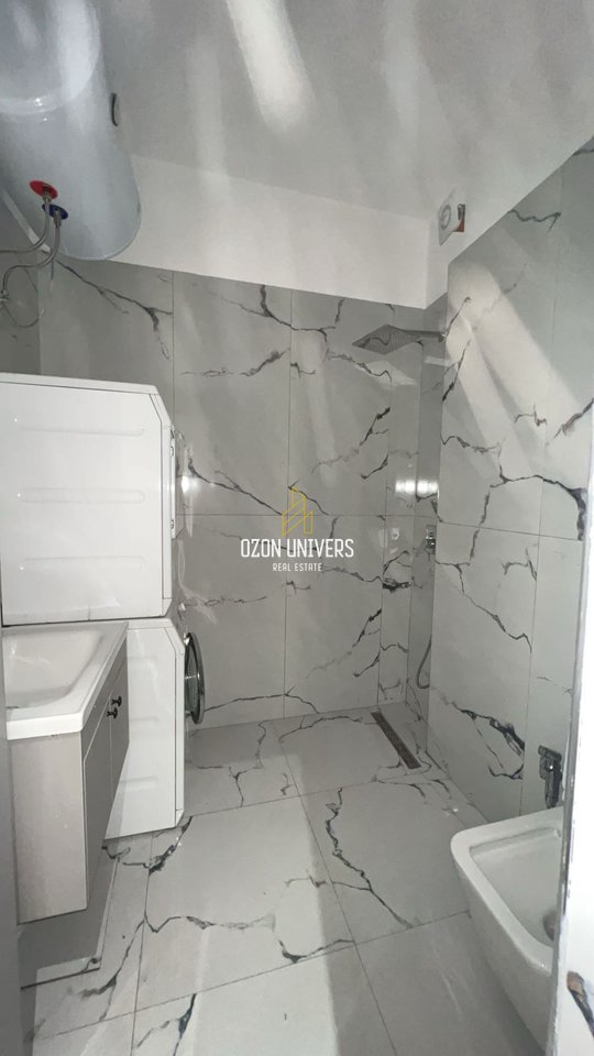 Garsoniere për qira, tek Rruga Barrikadave!