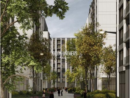 2+1+2 Apartment for sale at Ajka Complex, 5 Maji Street!