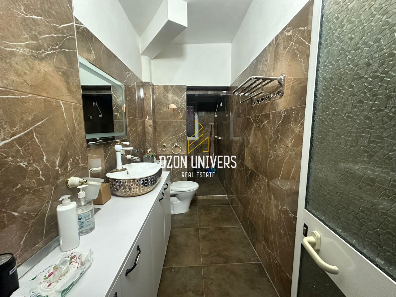 Apartament 2+1 për shitje, Ish Stacioni i Fundit i Tiranës së Re!