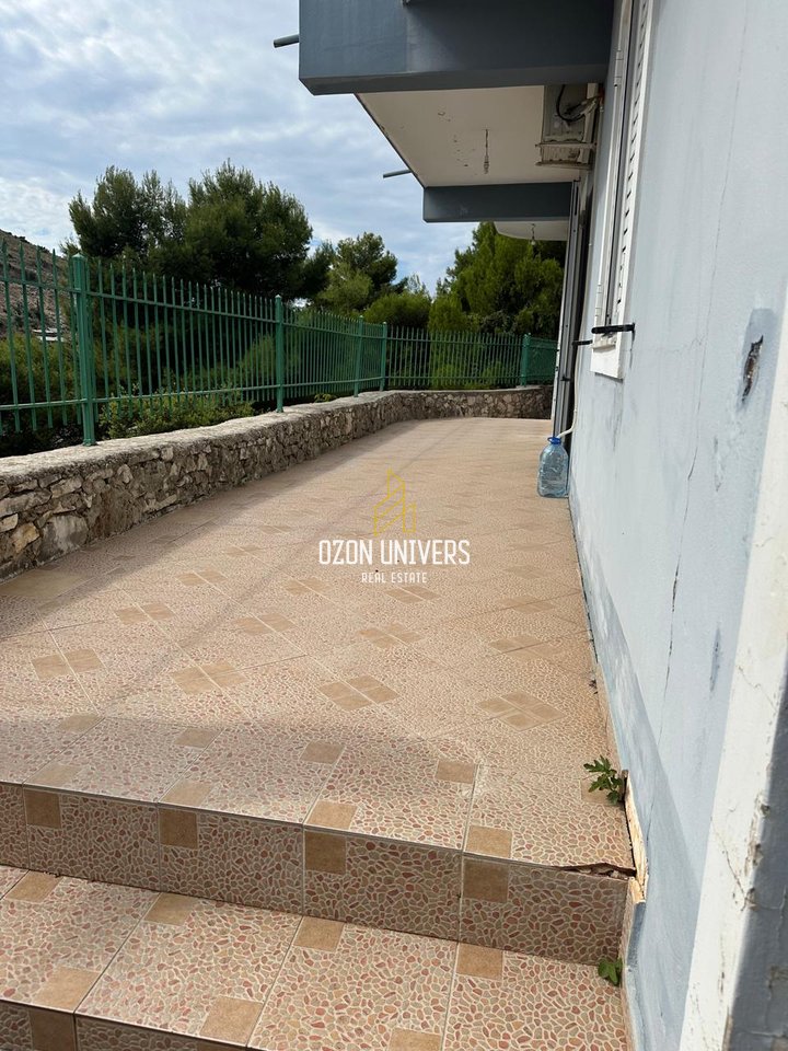 Shtëpi 2+1 në shitje, në Sarandë