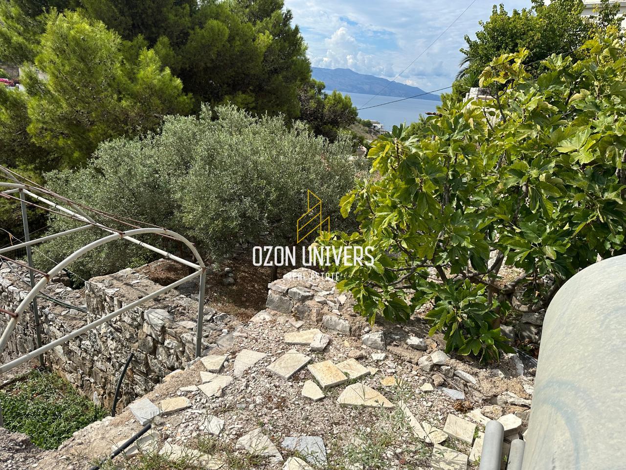 Shtëpi 2+1 në shitje, në Sarandë