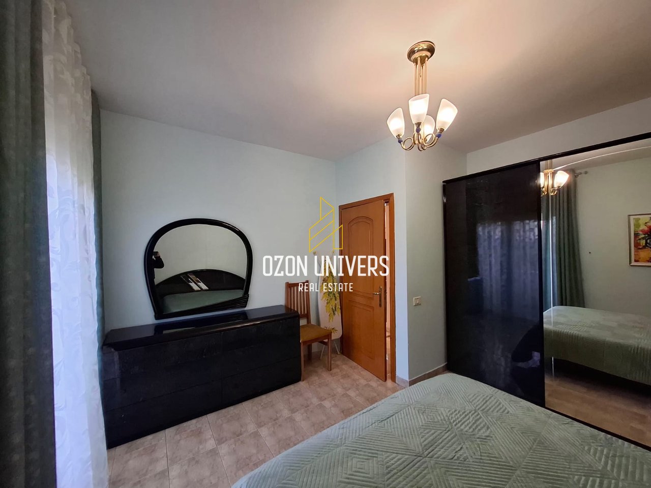 Apartament 1+1 për qira tek Komuna e Parisit!