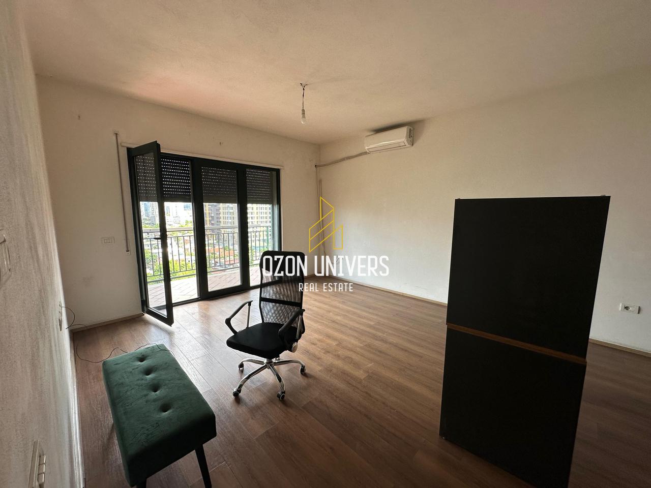 Apartament 3+1+2+parkim për qira tek Green City Residence, Astir!