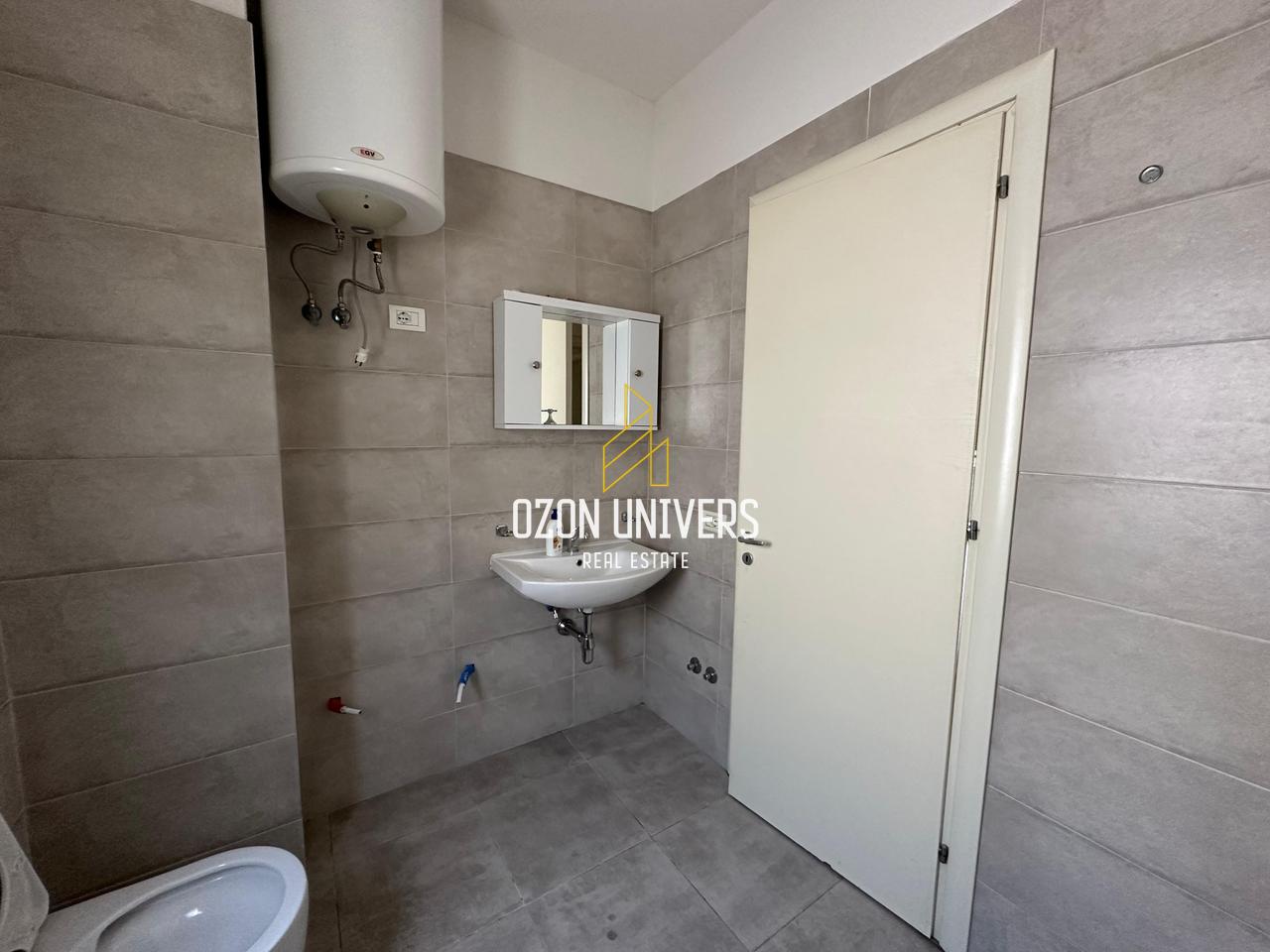 Apartament 3+1+2+parkim për qira tek Green City Residence, Astir!