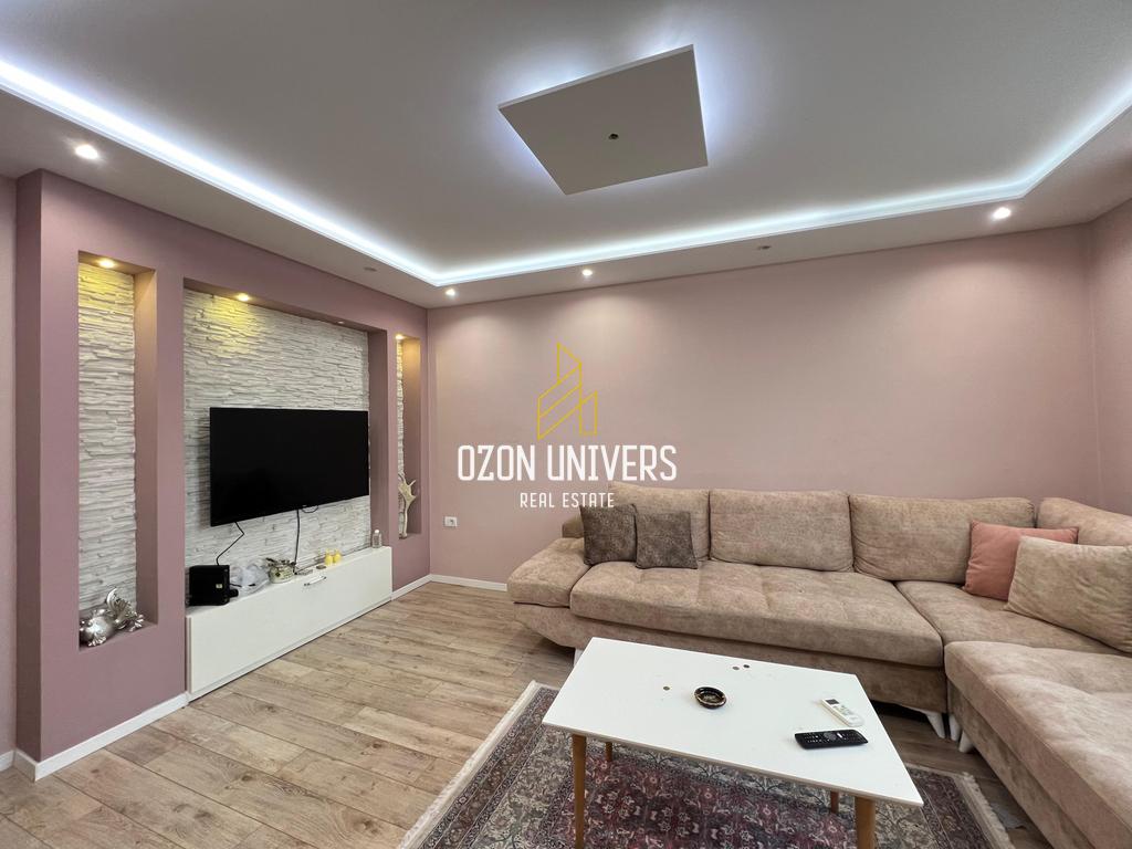 Apartment 1+1 for rent at 21 Dhjetori!