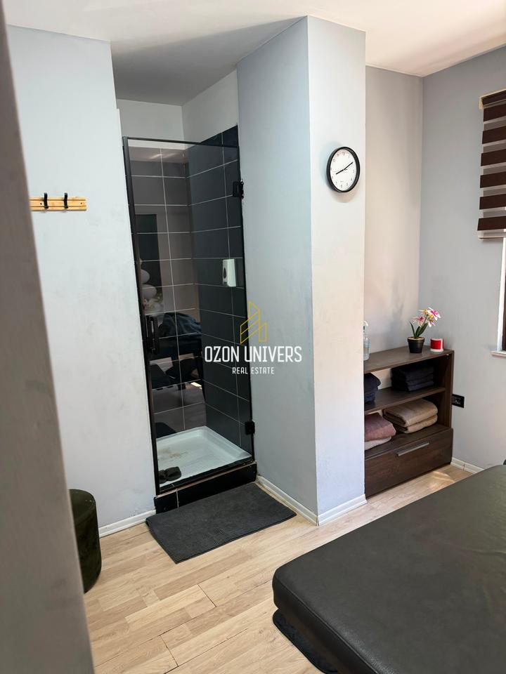 Apartament me qira për biznes, në Bllok!