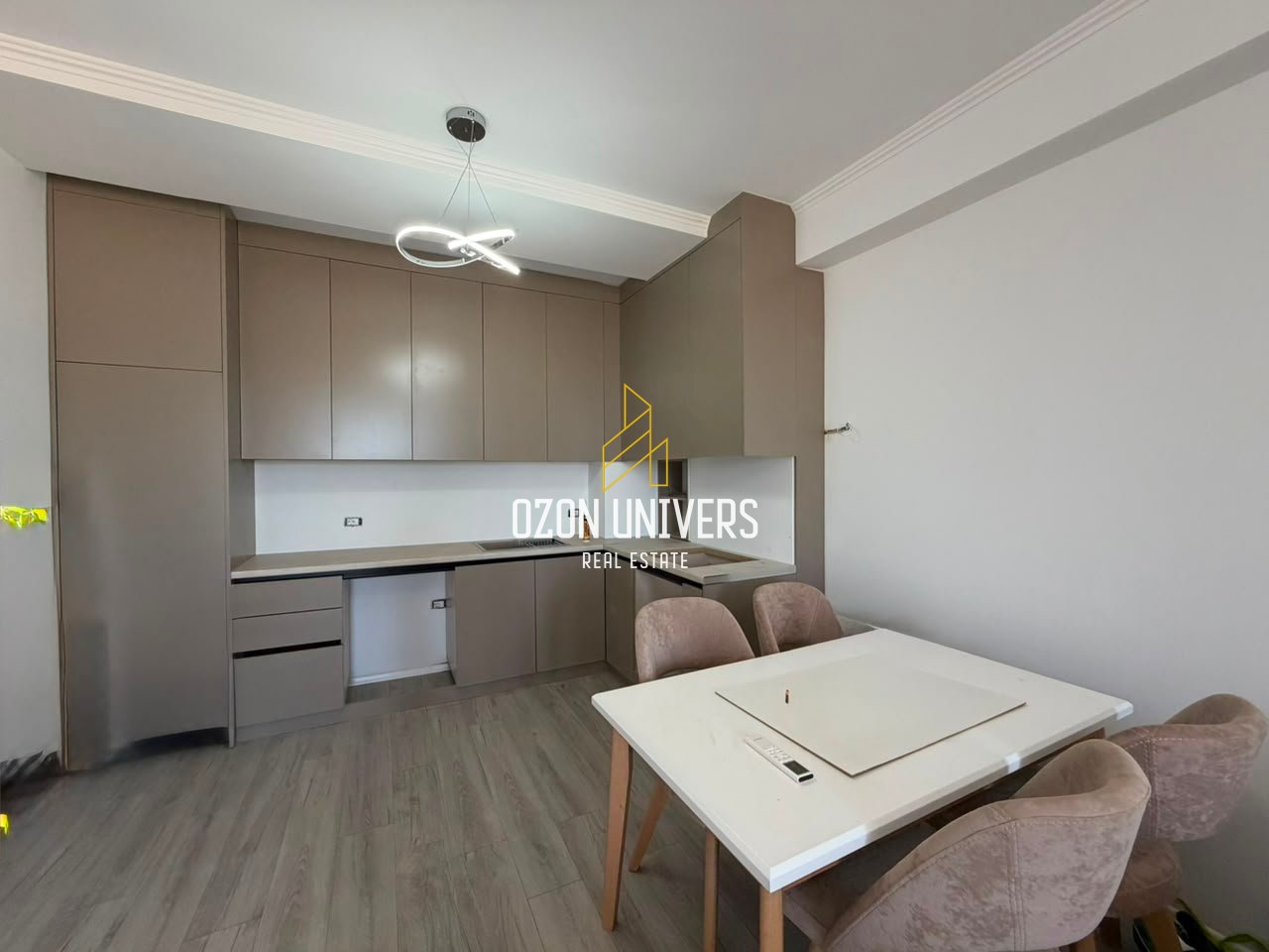Apartament 1+1 për qira tek Urban Gate Residence, Astir!