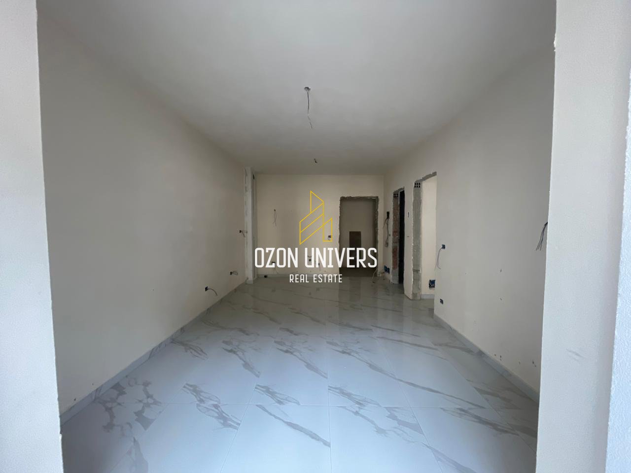 Apartment 1+1 for sale at Mali i Robit, Golem!