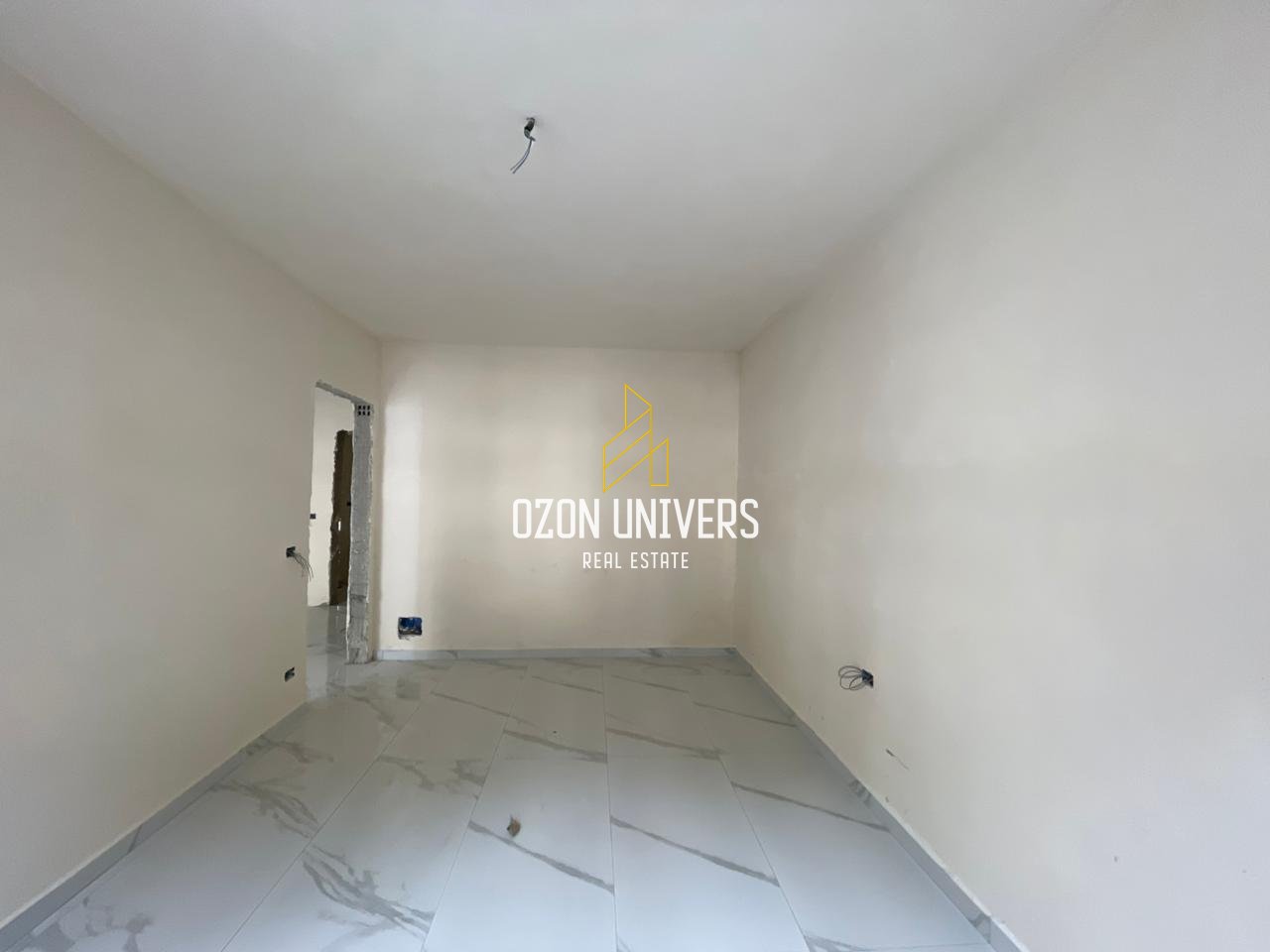 Apartment 1+1 for sale at Mali i Robit, Golem!