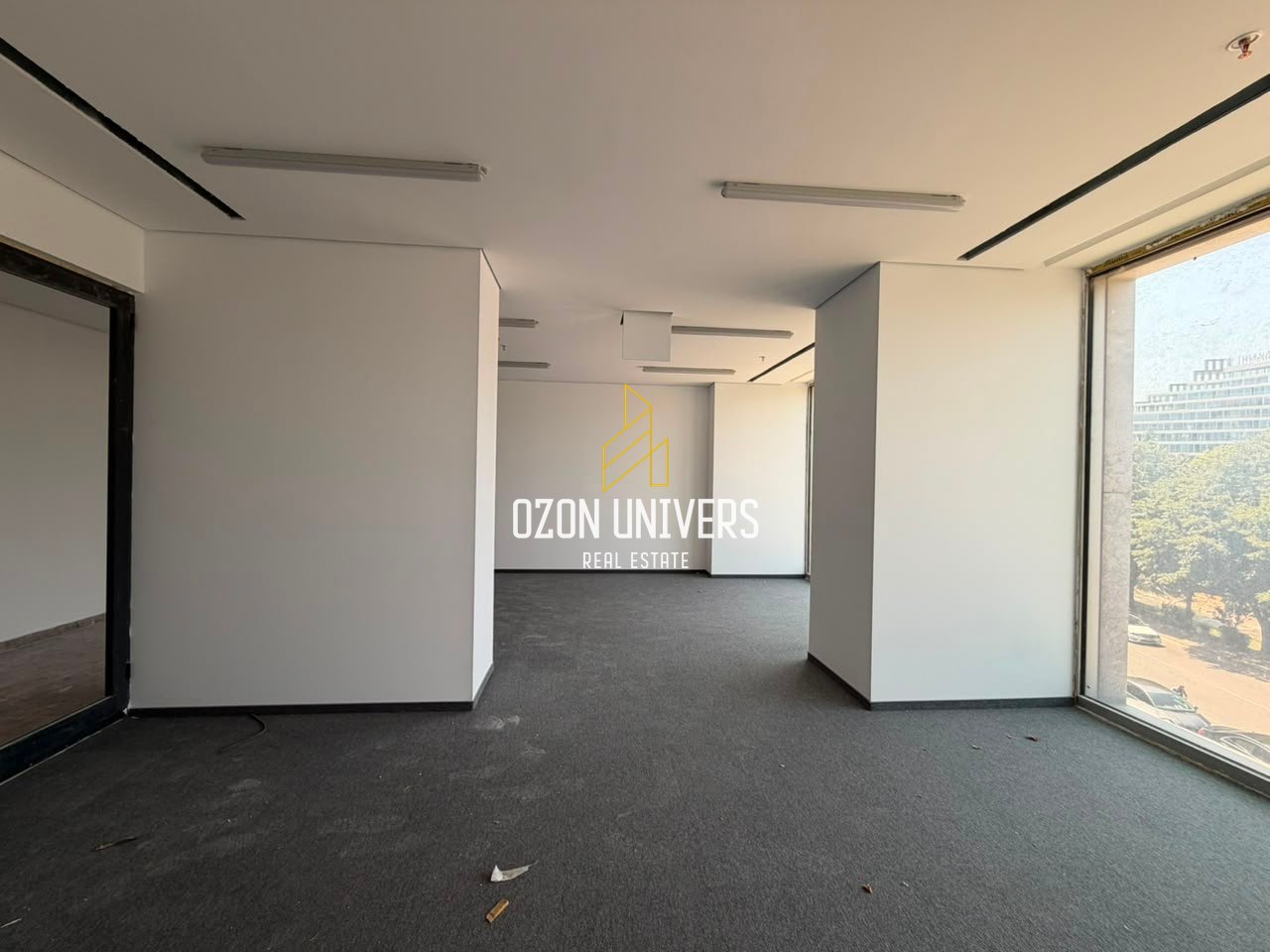 Due spazi commerciali in affitto – Disponibili insieme o separatamente | Downtown One, Tirana!