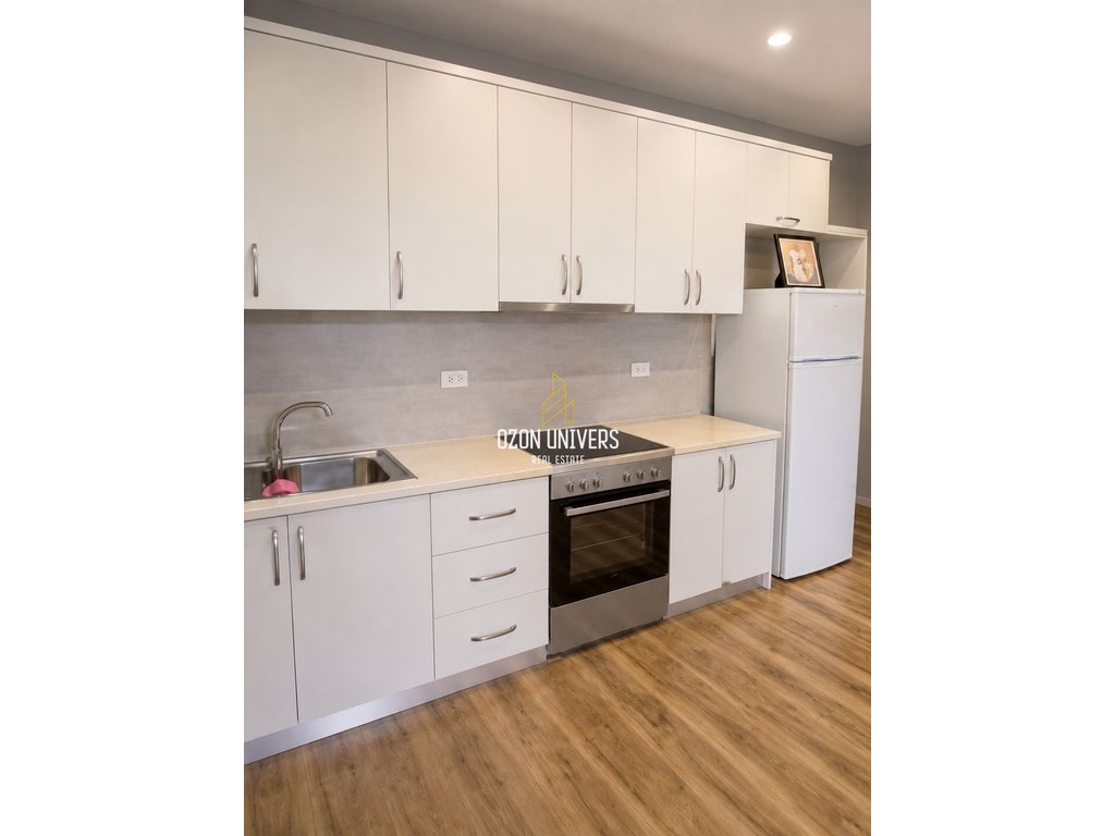 Apartament me qira 1+1 tek Komuna e Parisit!