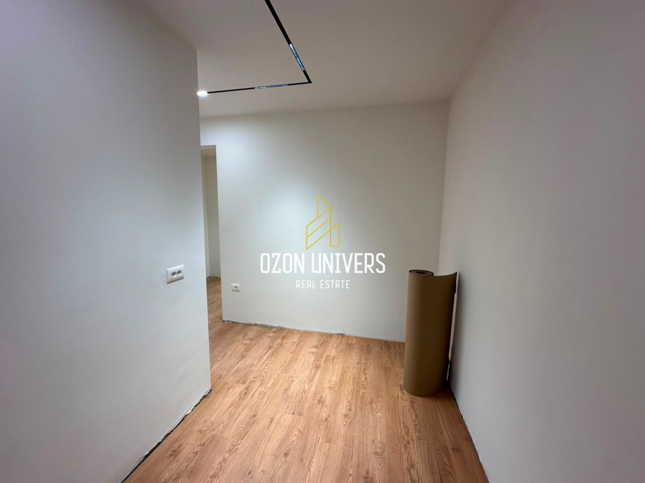 Appartamento per uffici 2+1+2 in affitto, Ex Esposizione!