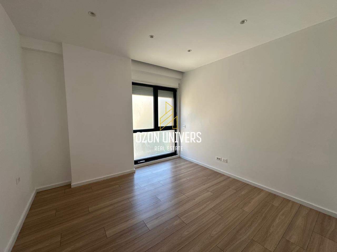 Apartament 3+1+2 për zyra për qira, Ish Ekspozita!