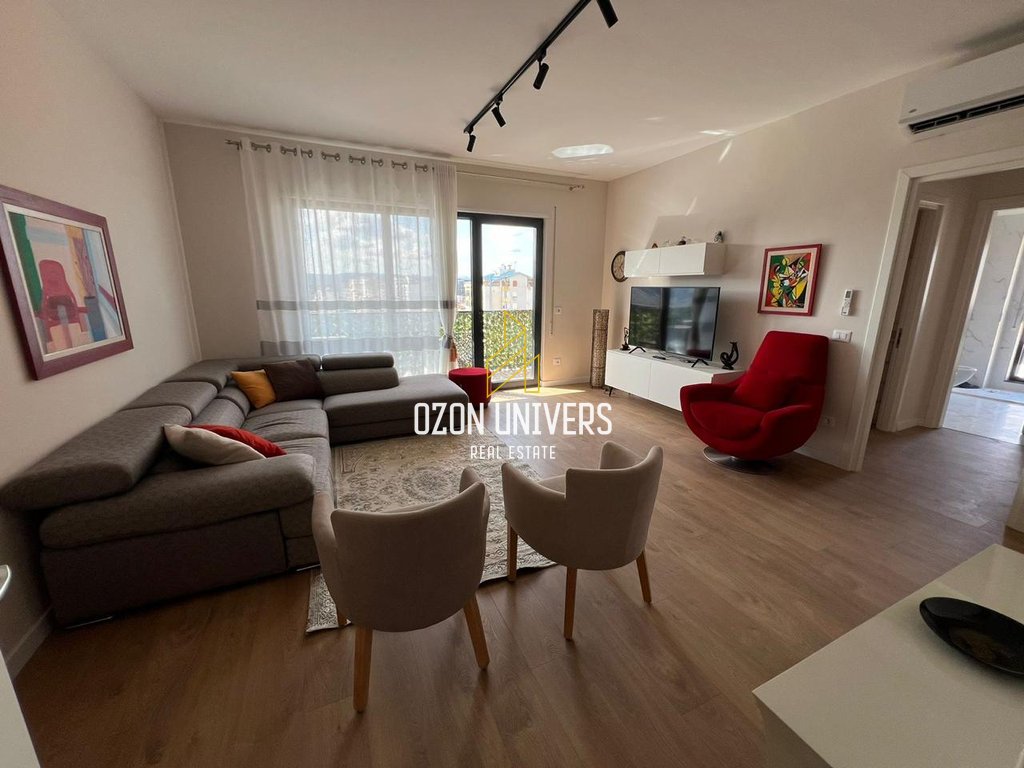 Apartament Modern 2+1+2 me Qira në Myslym Shyr, Tiranë!