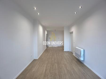 1+1 apartment for rent for business at Garden Building, Kavaja Street!