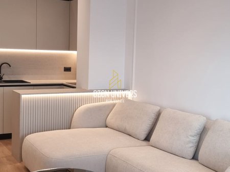 Apartment 1+1 with parking for rent, at UET Porcelan!