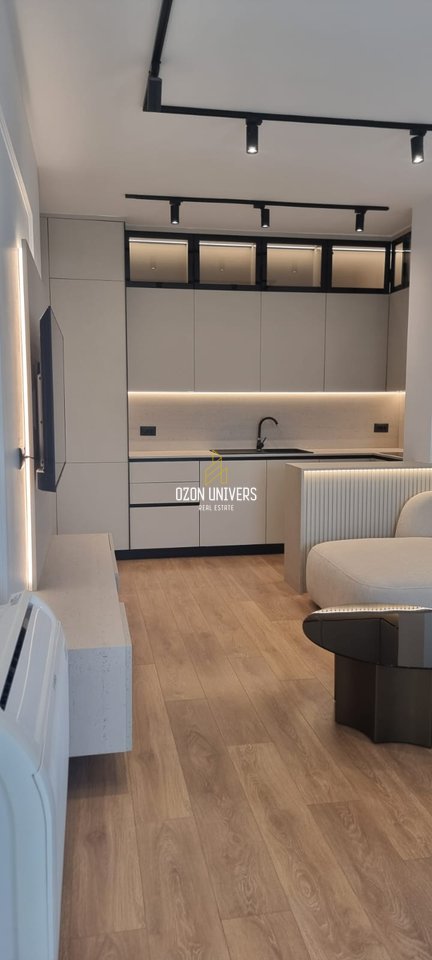 Apartament 1+1 me parkim për qira, tek UET Porcelan!