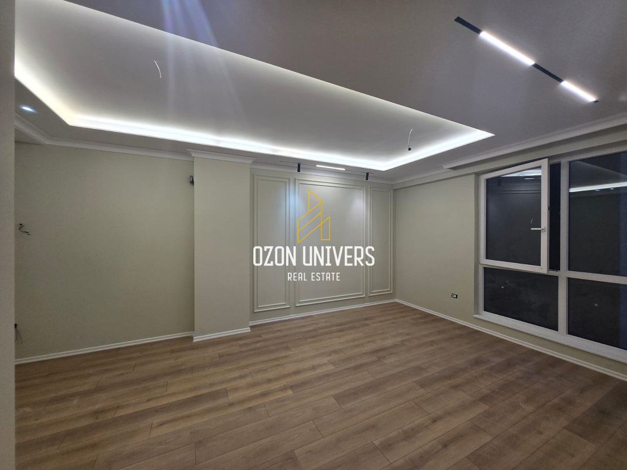 1+1 apartment for rent, near the Paris Commune!