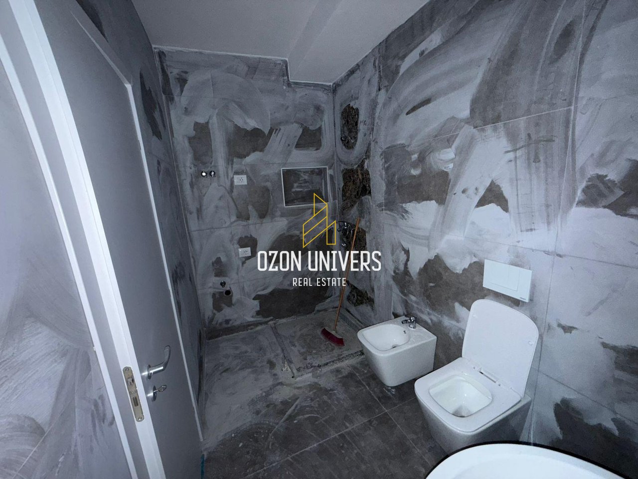 Apartment 2+1+2 for Sale in Zog i Zi!