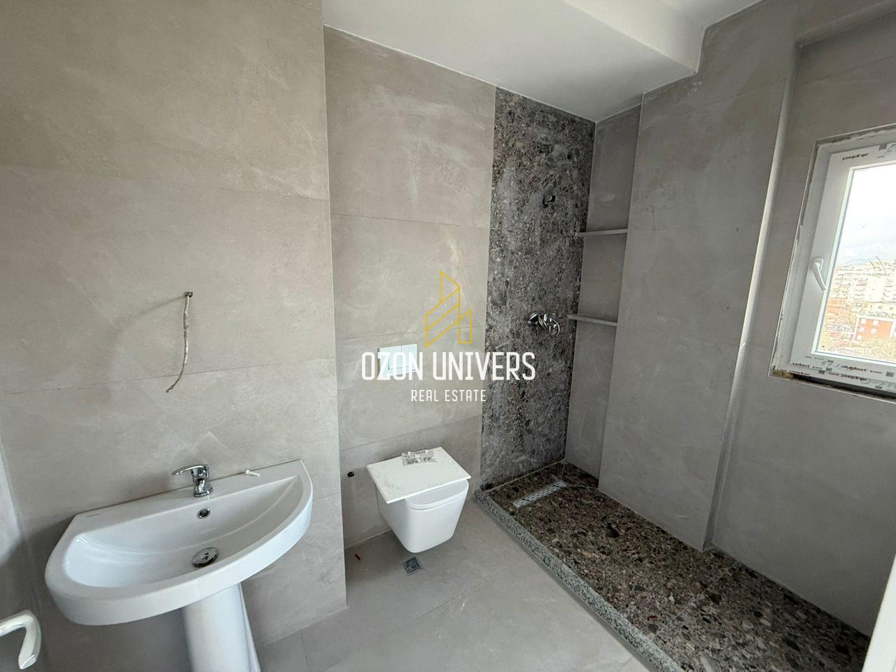 Apartment 2+1+2 for Sale in Zog i Zi!