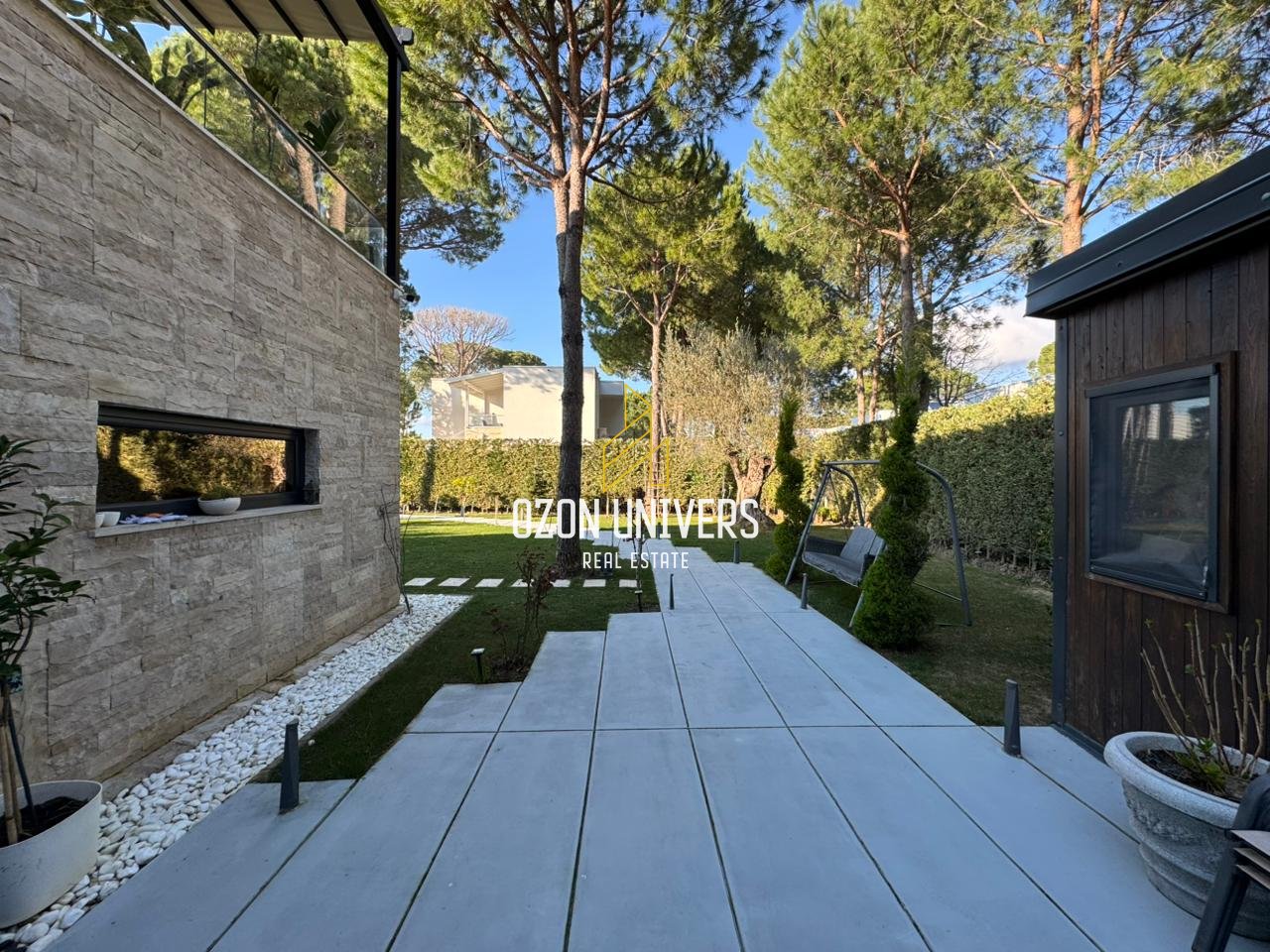 Luxury villa for sale at San Pietro Residence, Gjiri i Lalzit!