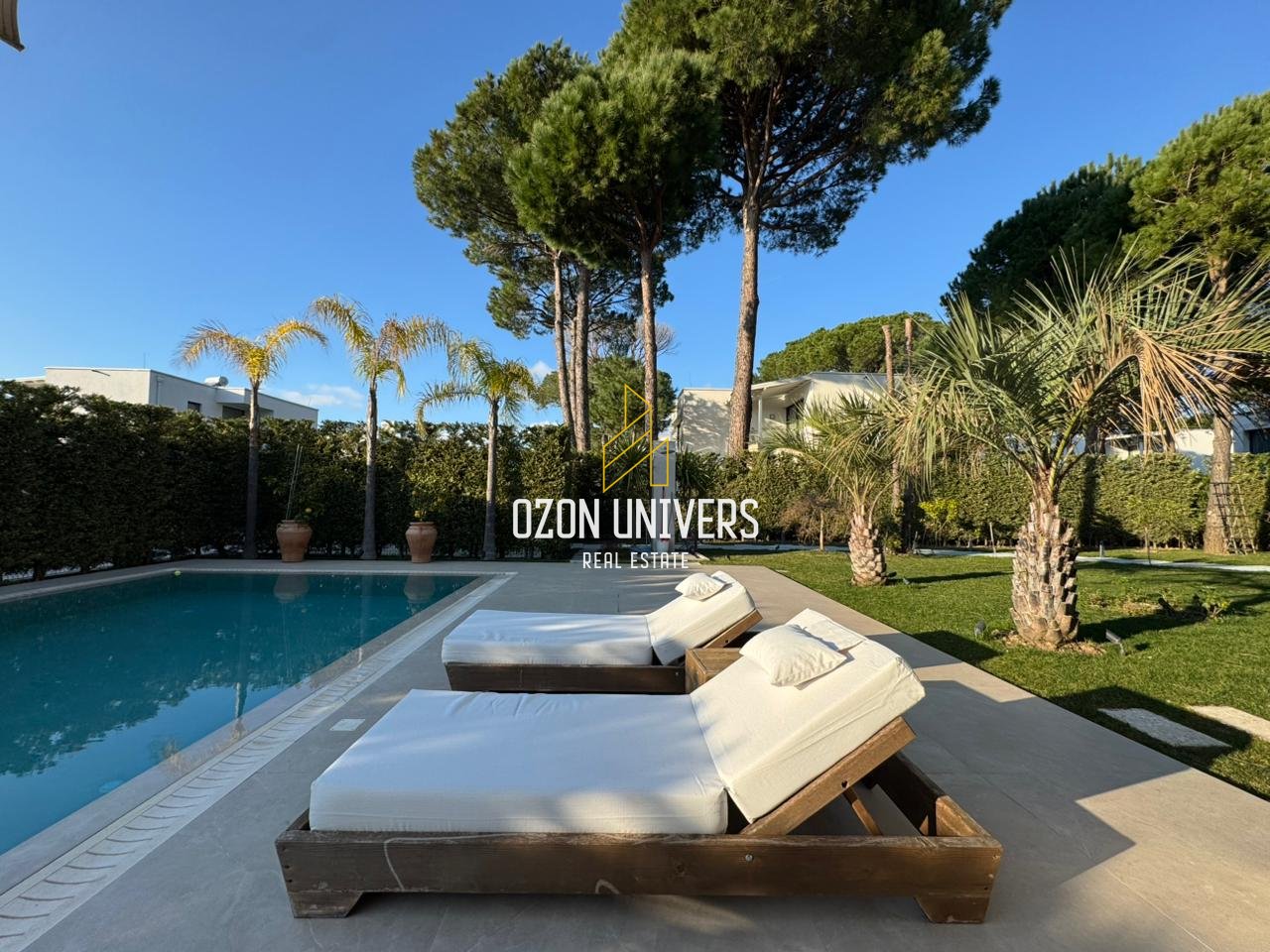 Luxury villa for sale at San Pietro Residence, Gjiri i Lalzit!