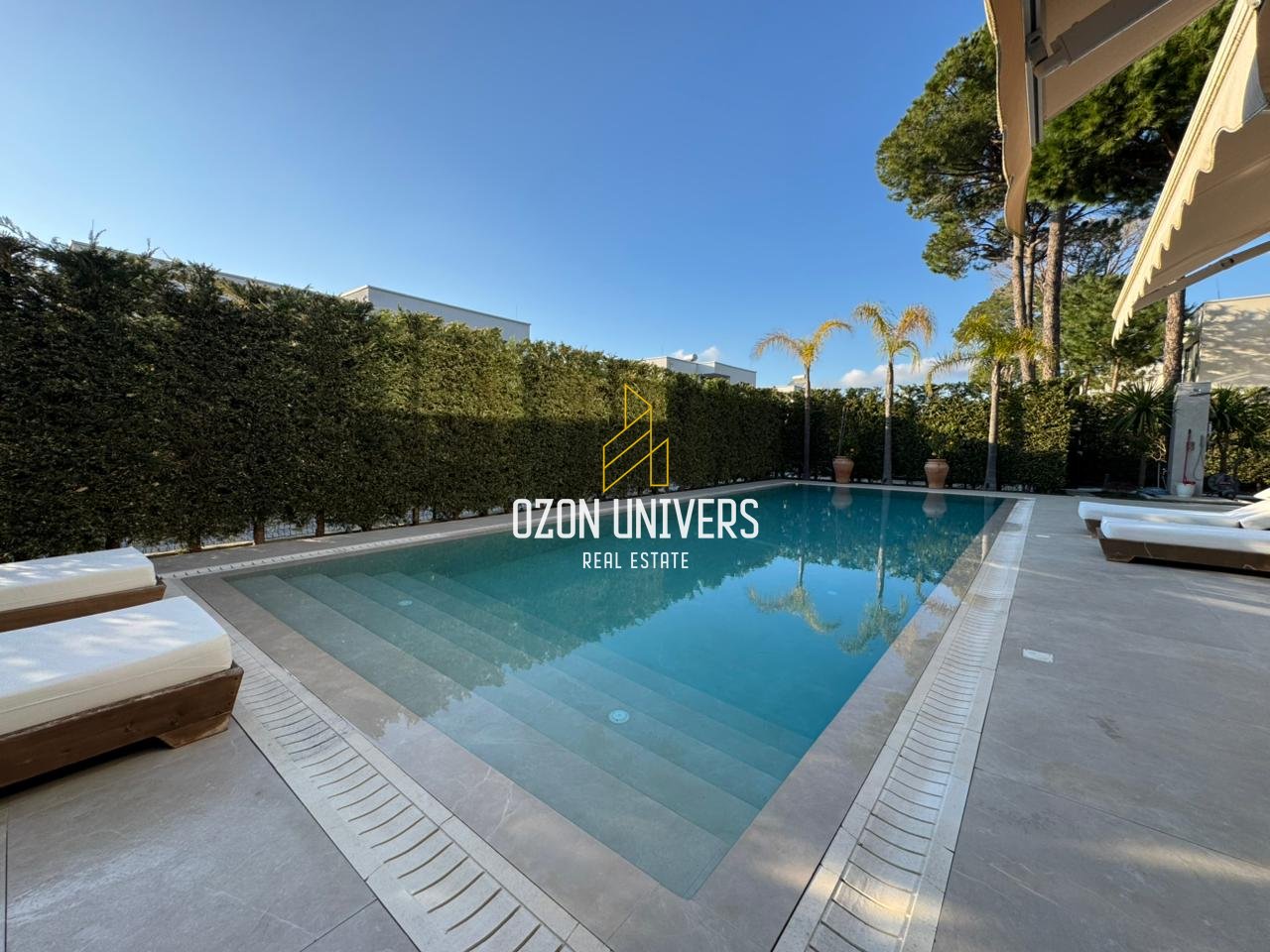 Luxury villa for sale at San Pietro Residence, Gjiri i Lalzit!