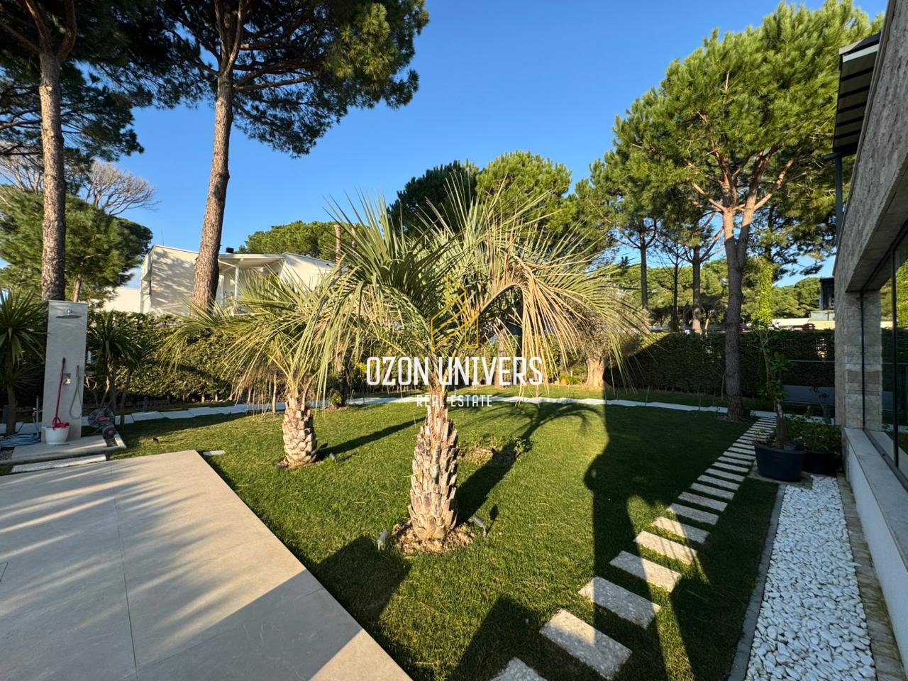 Luxury villa for sale at San Pietro Residence, Gjiri i Lalzit!