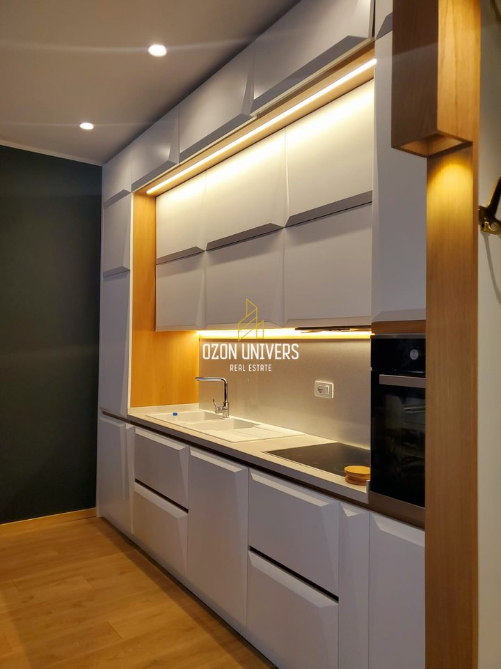 Apartament 2+1+2 për qira, tek Rruga e Elbasanit!