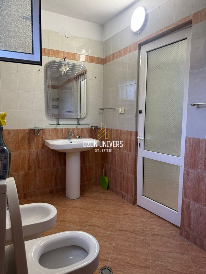 2+1 apartment for rent, in Shkozë!