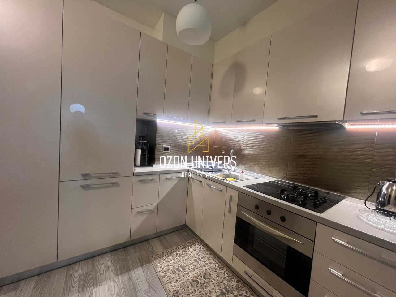 Apartament 1+1 për qira, tek Ministria e Jashtme!