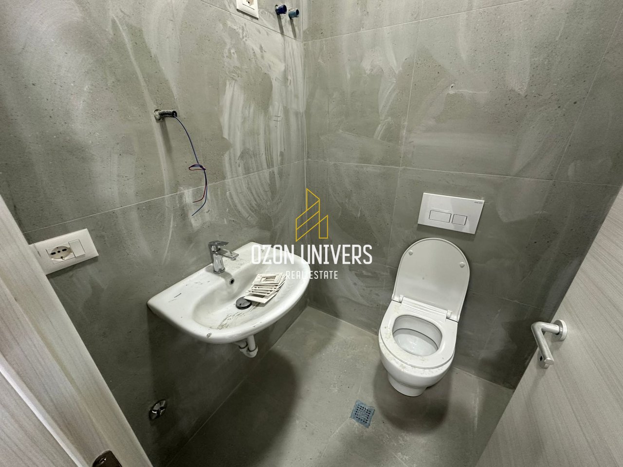 Business premises for rent!