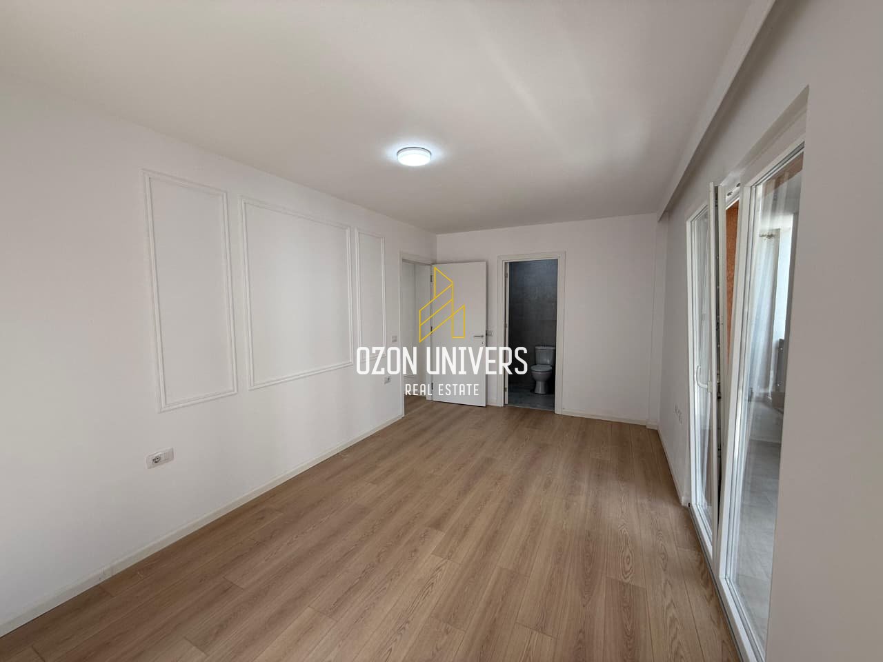 Apartament 2+1+2 për Qira tek Rruga e Qelqit, Kombinat!