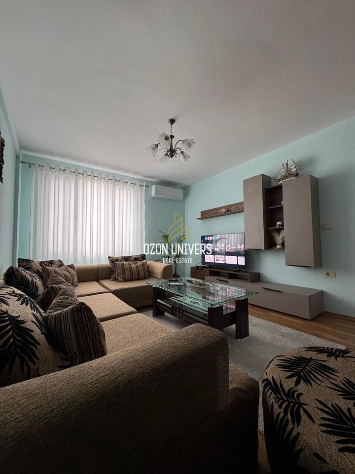 Apartament 1+1 për Qira, tek Stadiumi Dinamo!